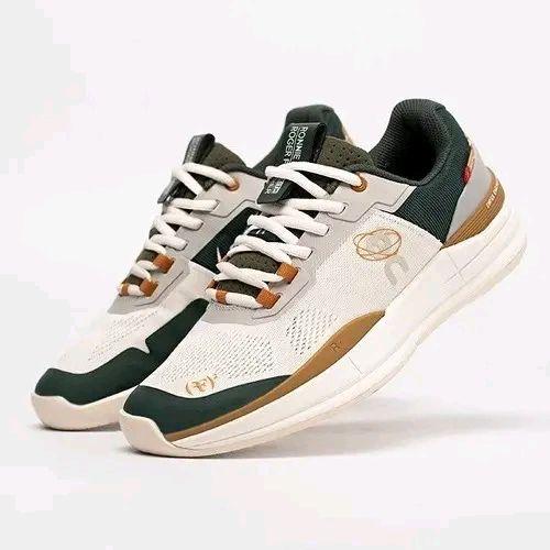 ON RUNNING THE ROGGER PRO CLAY IVORY GREEN