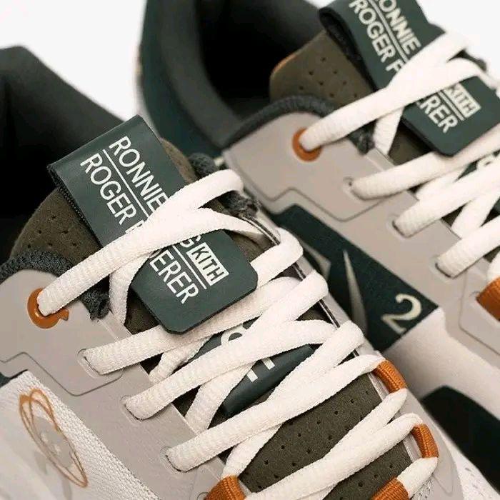 ON RUNNING THE ROGGER PRO CLAY IVORY GREEN