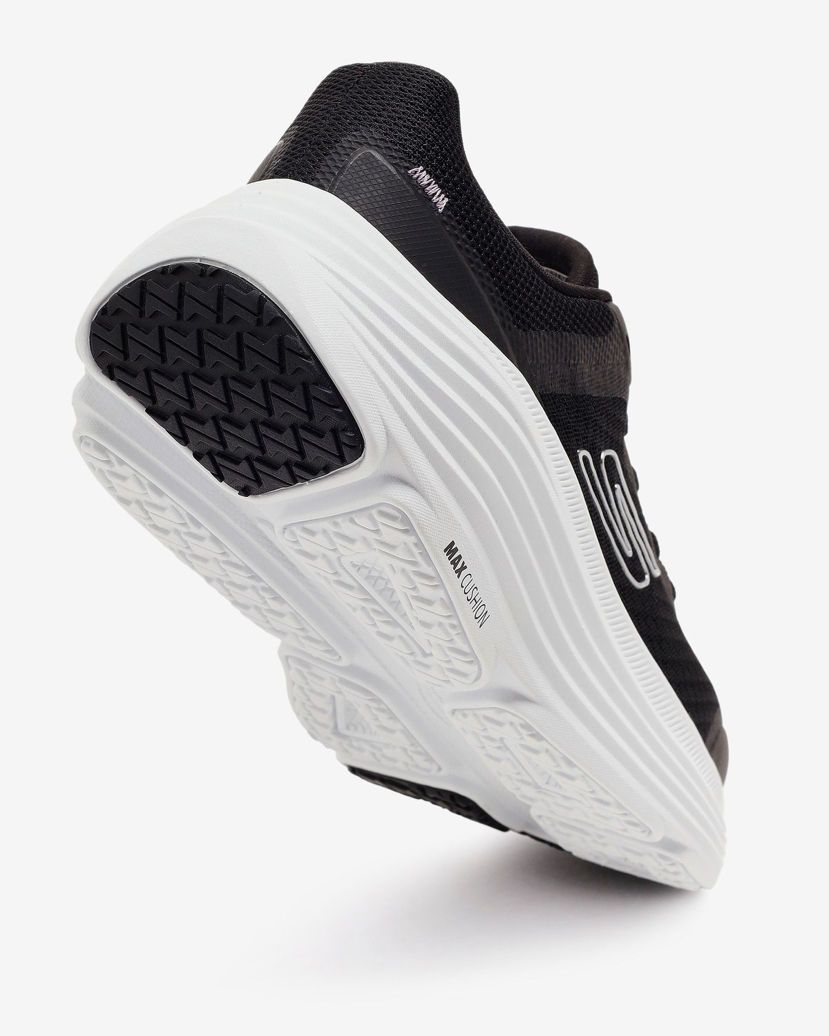 SKECHERS MAX CUSHIONING ENDEAVOUR