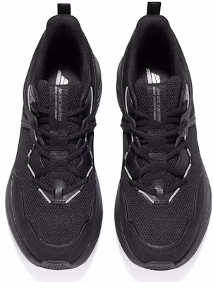 SKECHERS SHOES