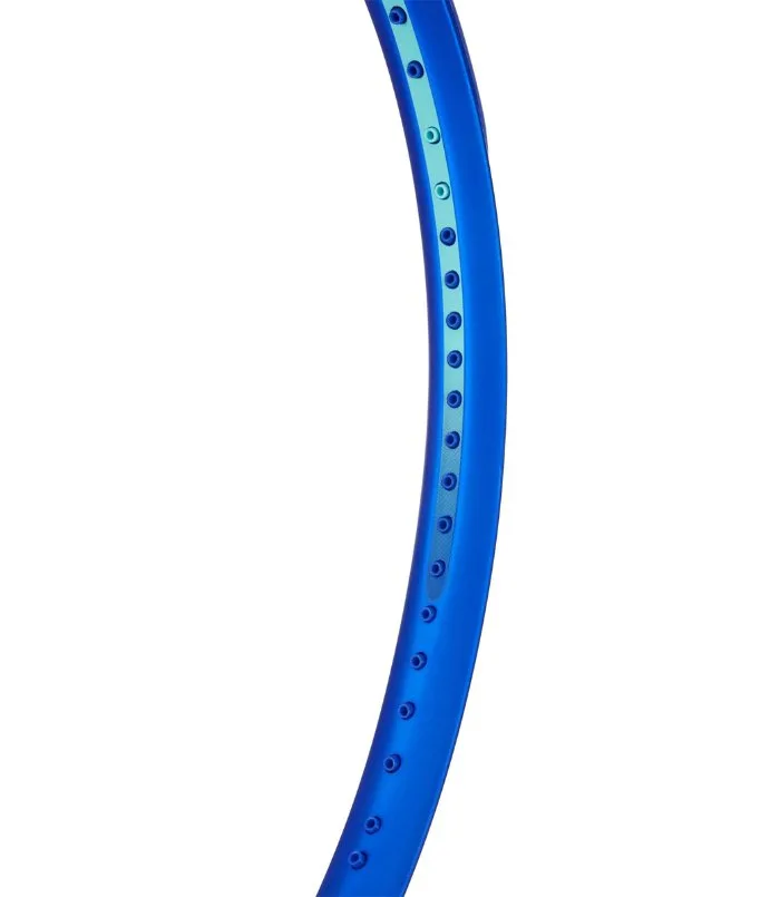 WILSON ULTRA 100L V5 2850 GR GRIP 2
